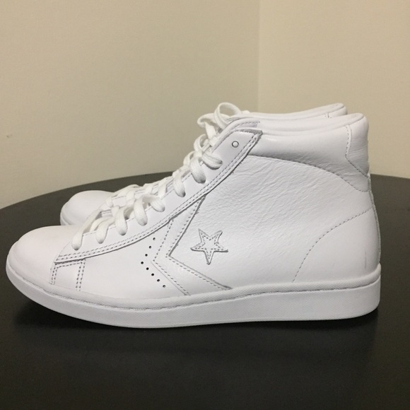 Converse One Star Hightops - Picture 4 of 8